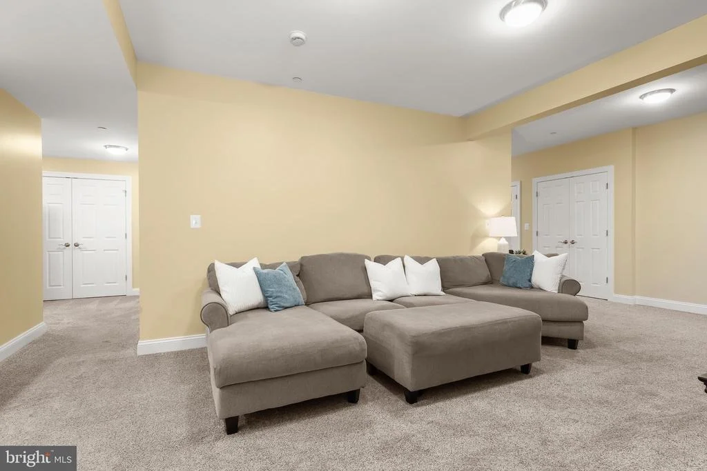 Photo of 4175 THOMAS DRIVE