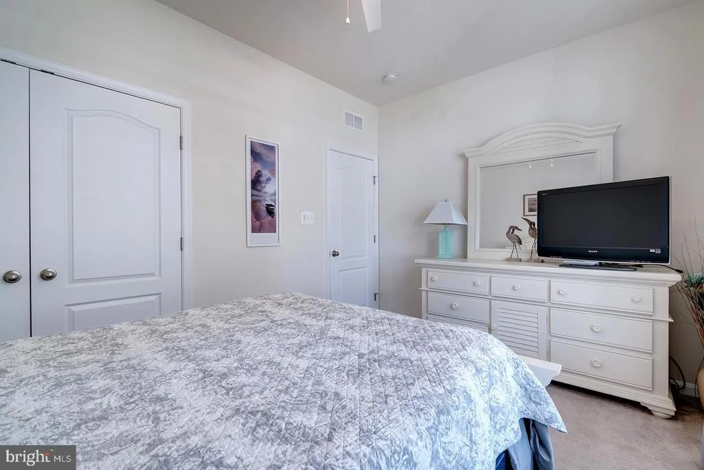 Photo of 34438 SPRING BROOK AVENUE