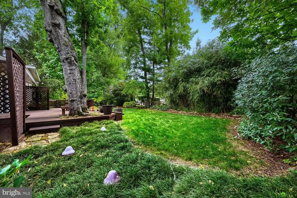 Photo of 852 DIAMOND DRIVE