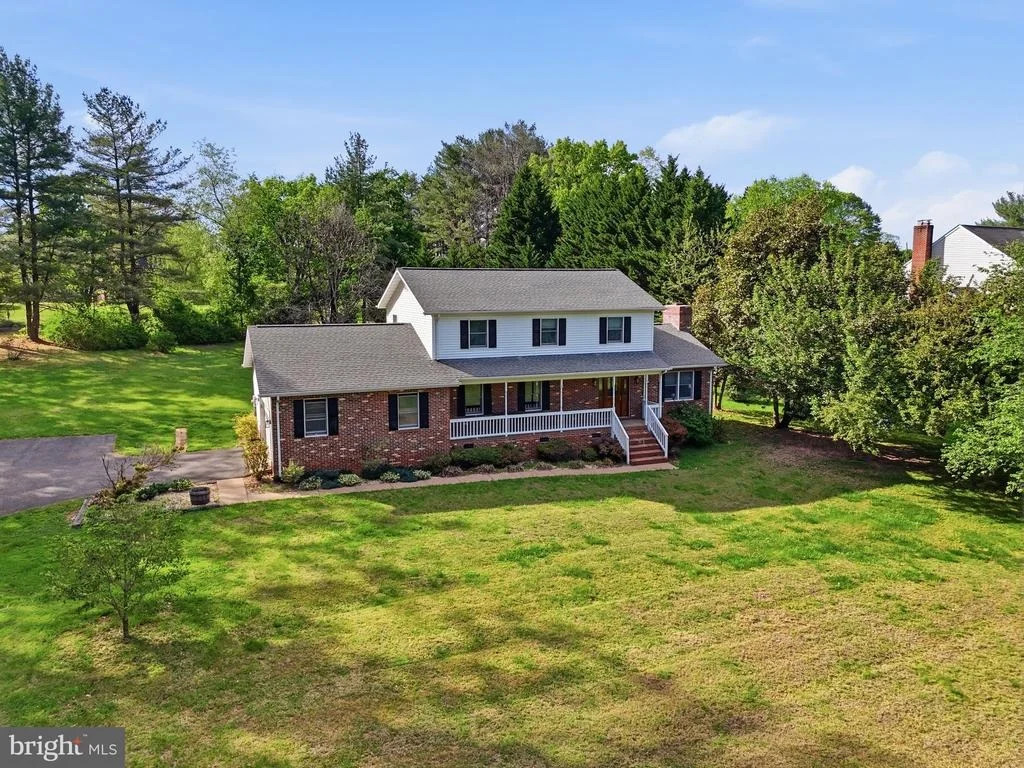 Photo of 13360 CAMERON COURT