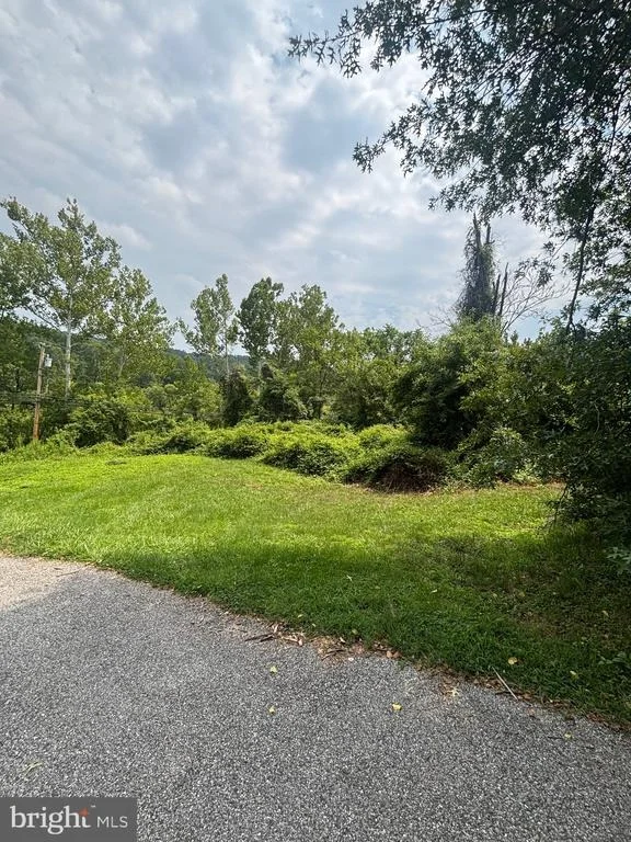 Photo of 5808 RACE ROAD
