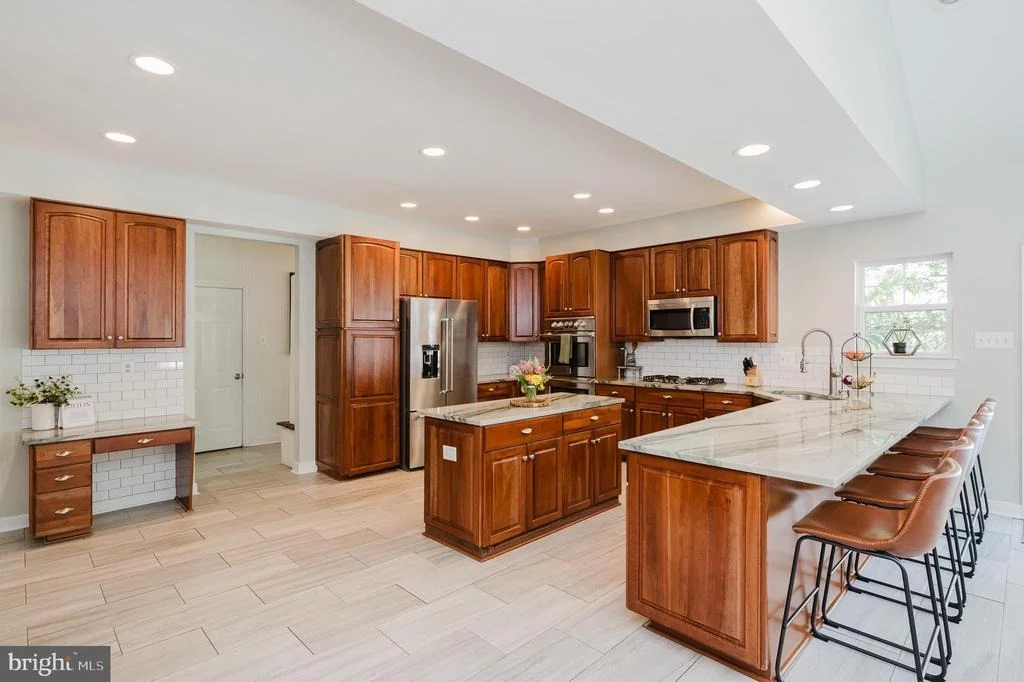Photo of 2320 QUEENSBURY DRIVE
