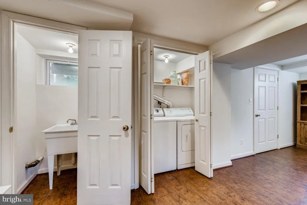 Photo of 706 VENICE DRIVE