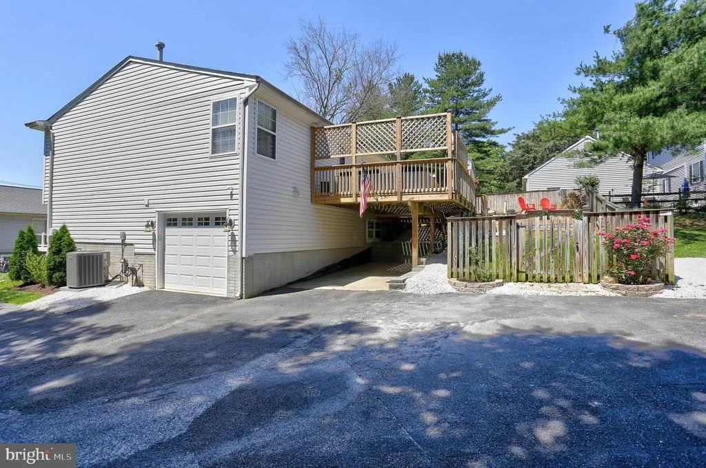 Photo of 2124 FREDERICK