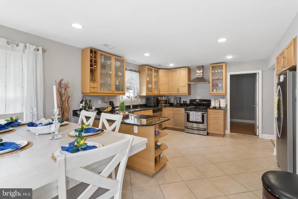 Photo of 531 MANOR ROAD
