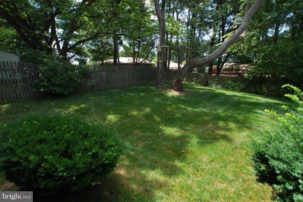 Photo of 8911 OLD COURTHOUSE ROAD