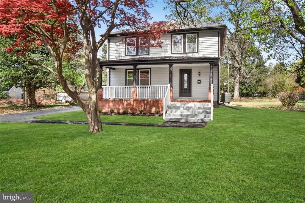 Photo of 629 WILSON PLACE