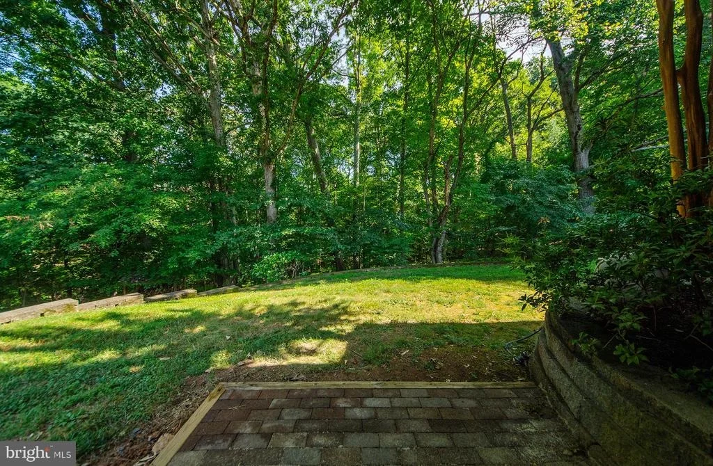 Photo of 1430 WOLFTRAP RUN ROAD