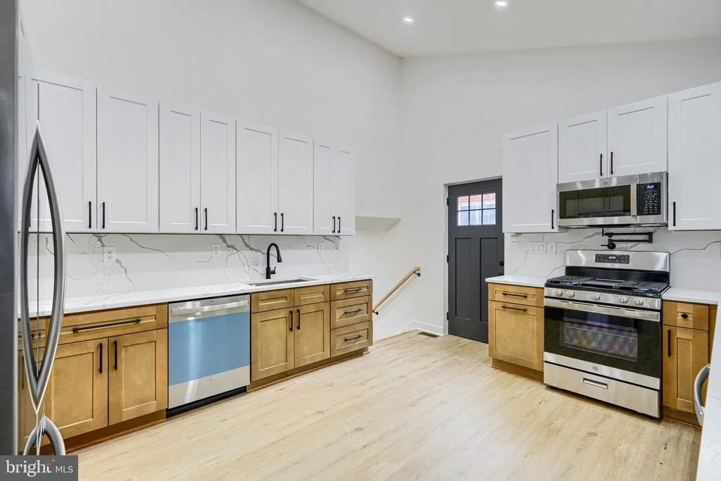 Photo of 2802 STEELE ROAD