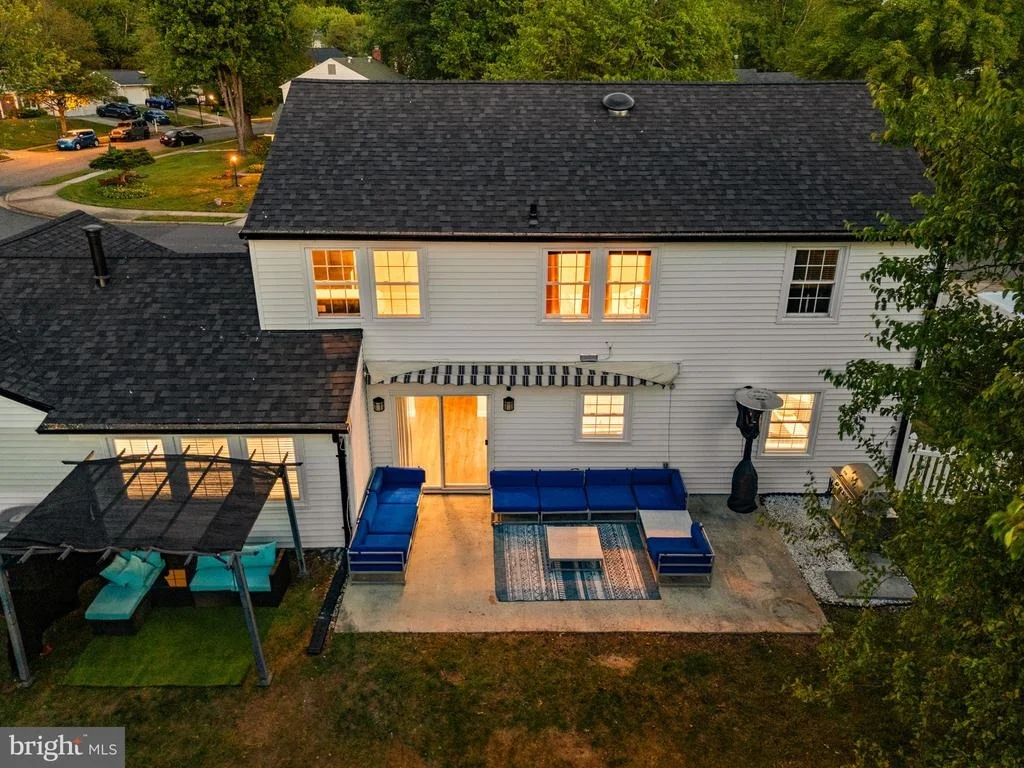 Photo of 4202 MINSTRELL LANE