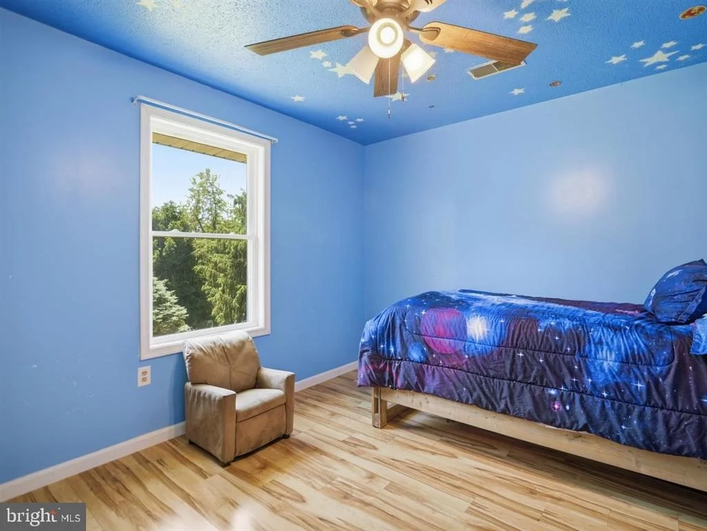 Photo of 2915 FRY ROAD