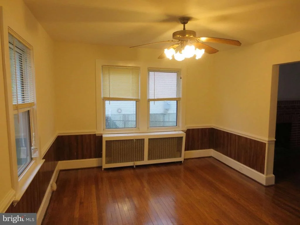 Photo of 703 HOLLYWOOD AVENUE