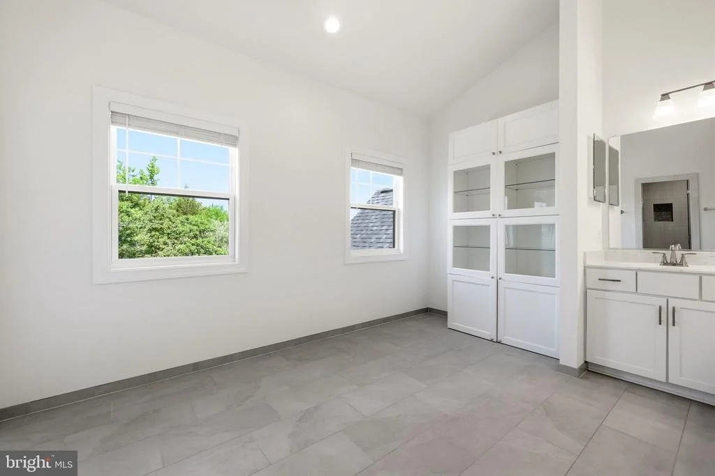 Photo of 301 KINGDOM DRIVE