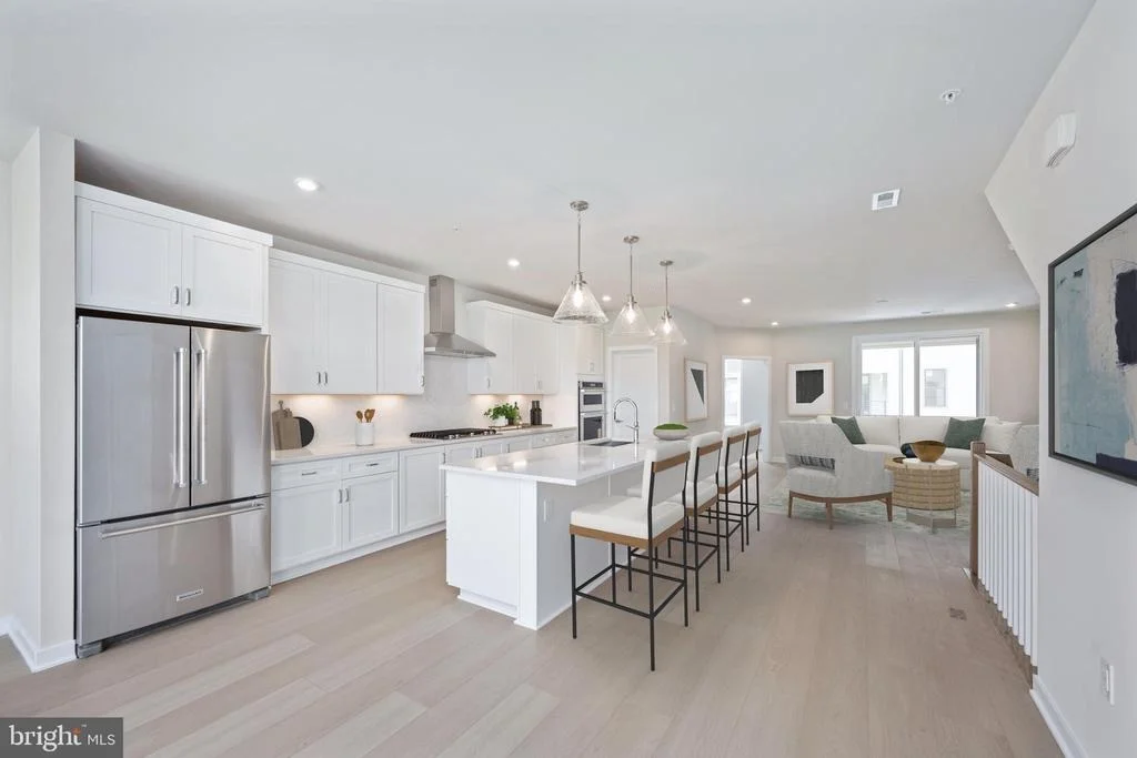 Photo of 22109 MIDMOORE DRIVE