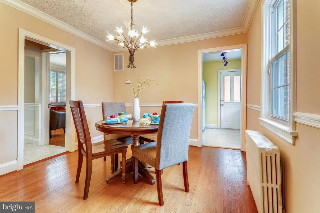 Photo of 8605 SPRINGVALE ROAD