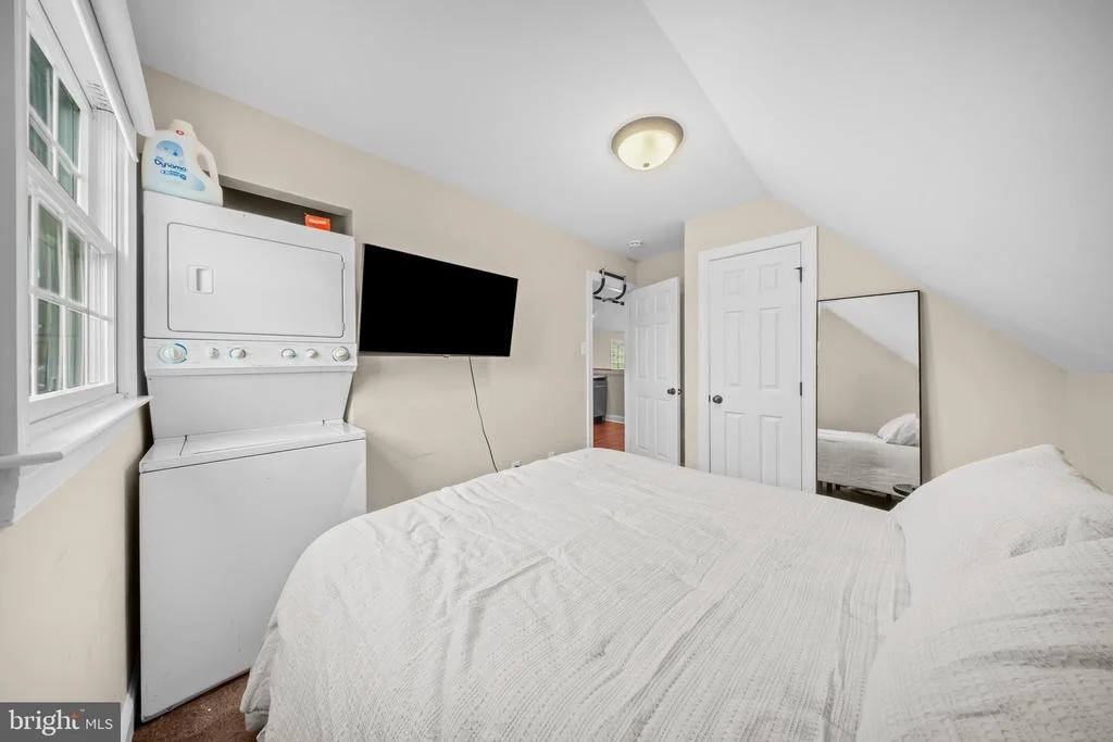 Photo of 4 COPPERLEAF COURT