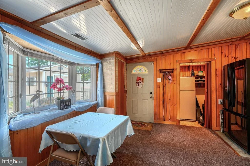 Photo of 7813 FAIRGREEN ROAD
