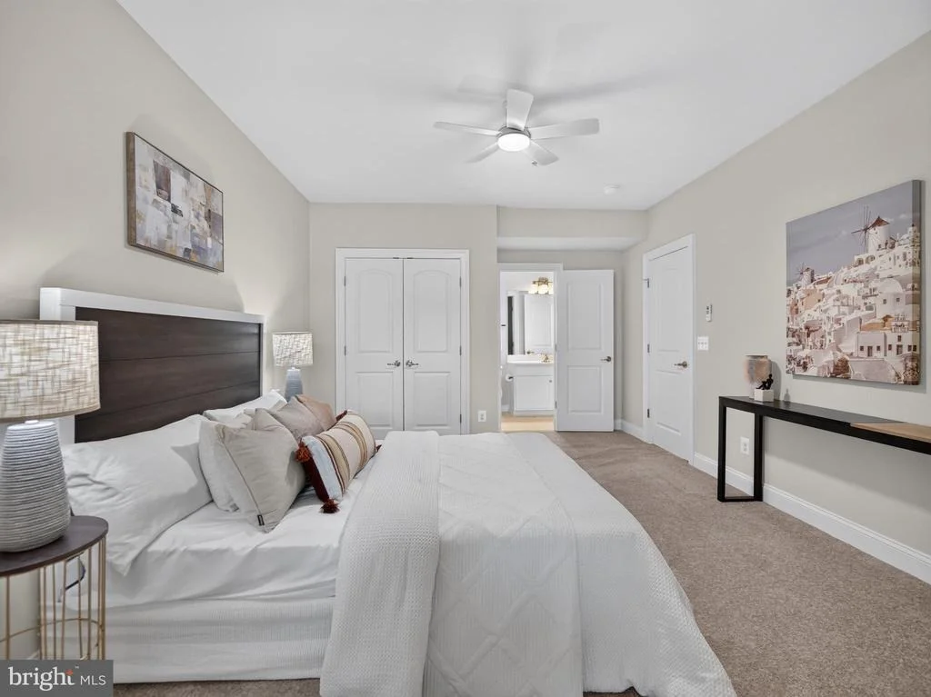 Photo of 3032 MOORE LANE
