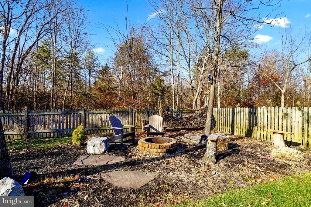 Photo of 42490 LONGACRE