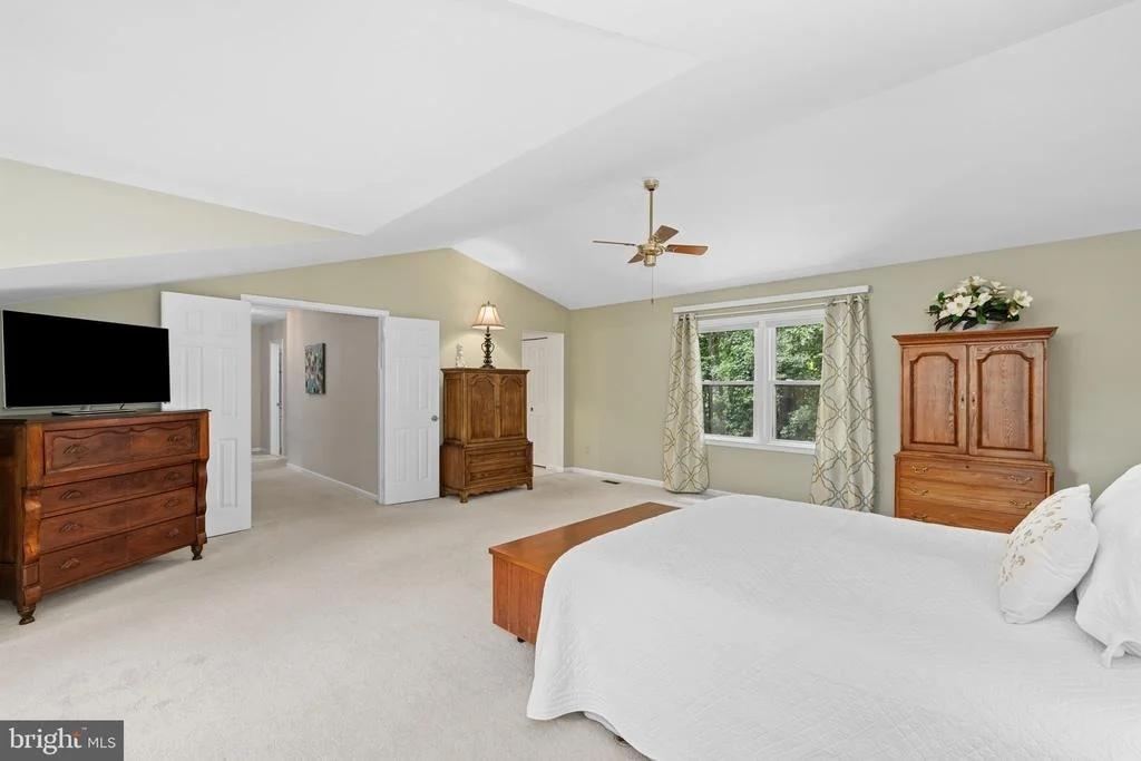 Photo of 9304 MAINSAIL DRIVE