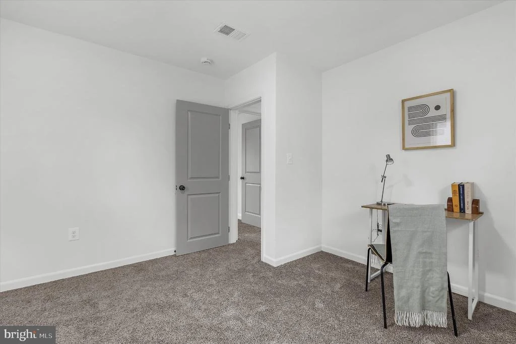 Photo of 5505 ASHBOURNE ROAD