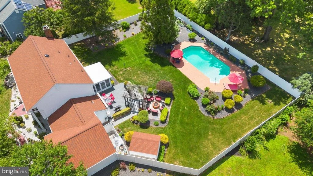 Photo of 1 W CARTWRIGHT DRIVE