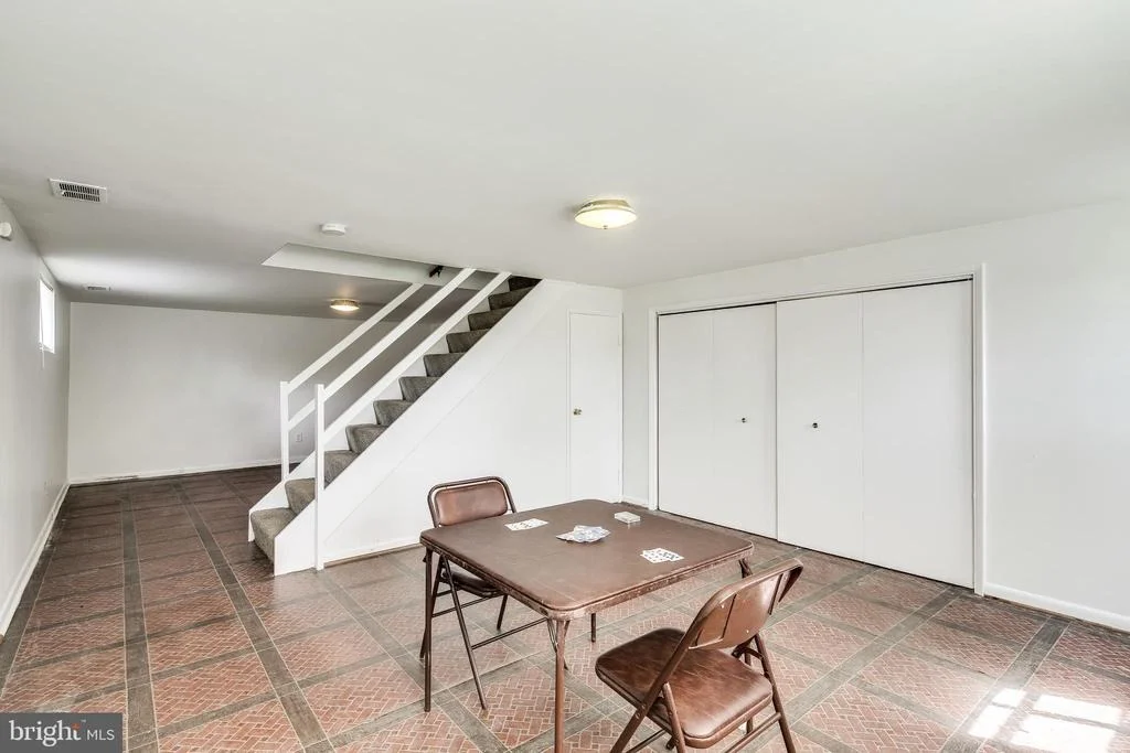 Photo of 937 GROVEHILL ROAD