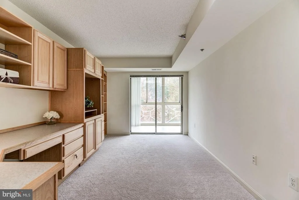 Photo of Unit 302 at 14805 PENNFIELD CIRCLE