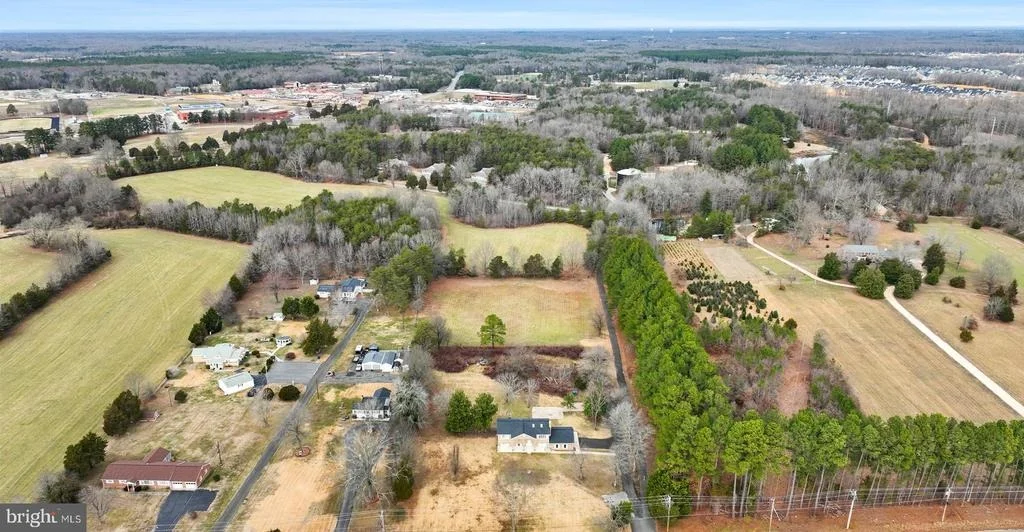 Photo of 10610 LAPLATA ROAD
