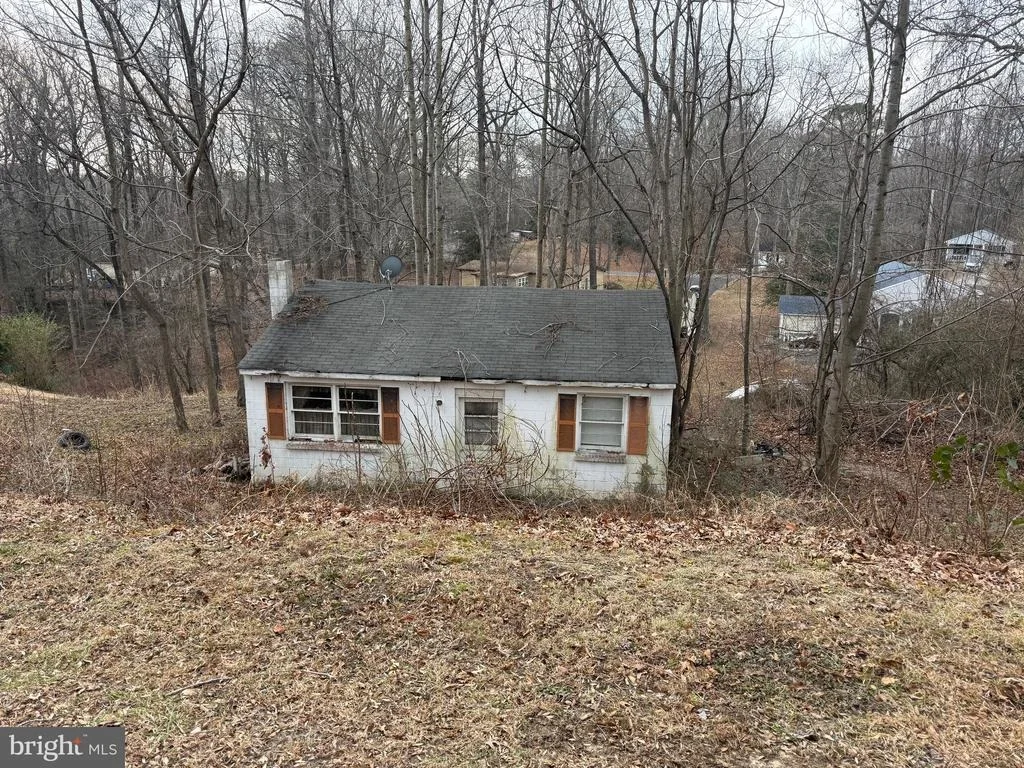 Photo of 26861 PINE DRIVE