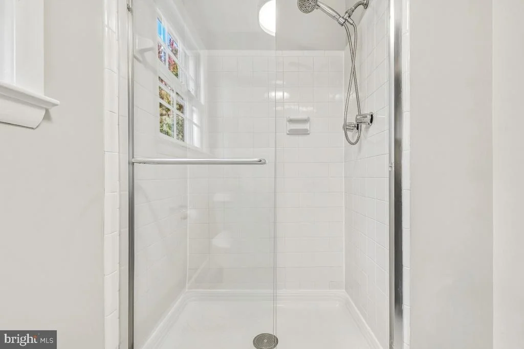 Photo of 307 INDIAN SPRING DRIVE