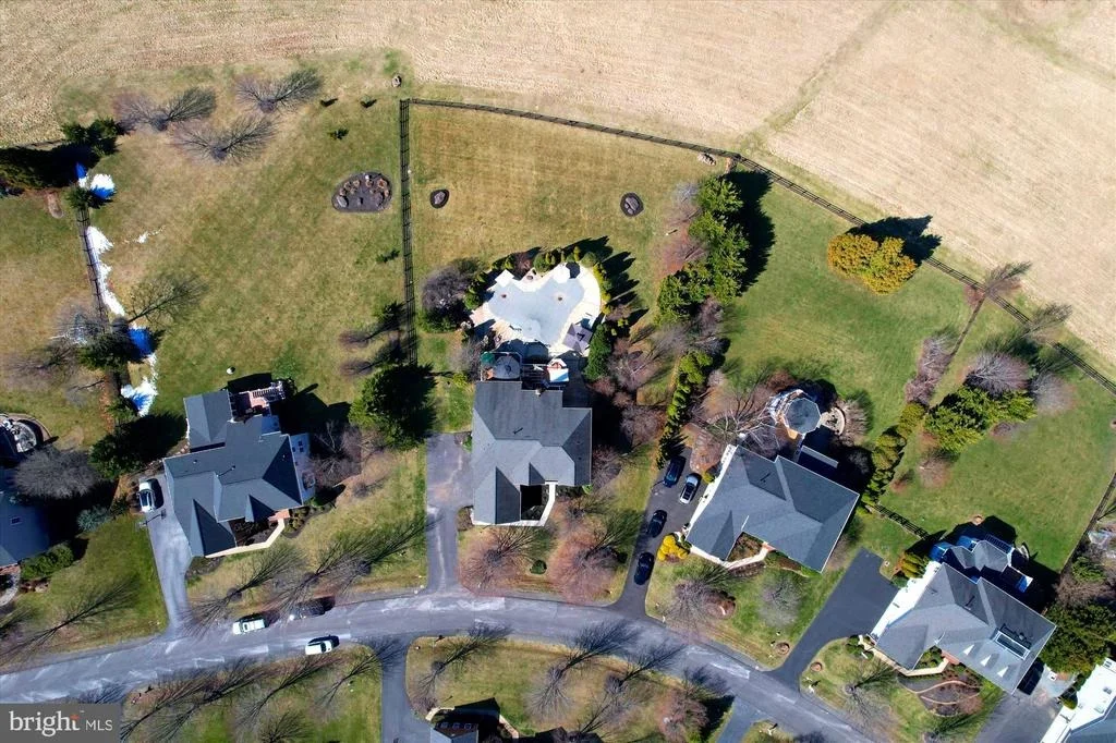 Photo of 24241 KNOLLBROOK PLACE