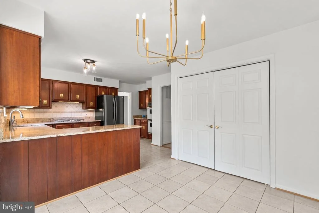 Photo of 11816 KEMP MILL ROAD