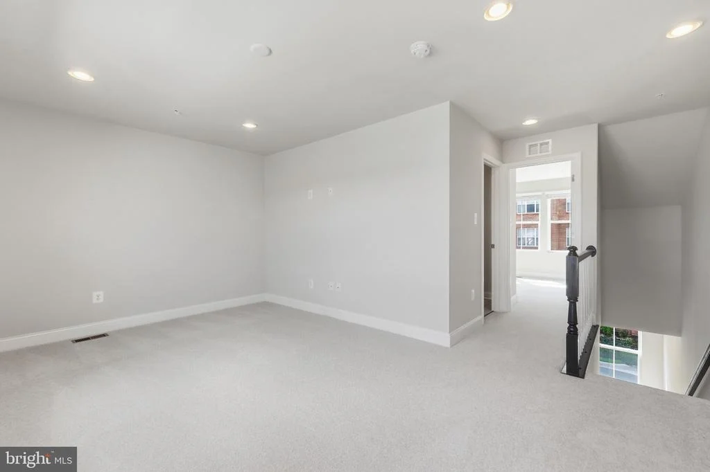 Photo of 7130 BANBURY DRIVE