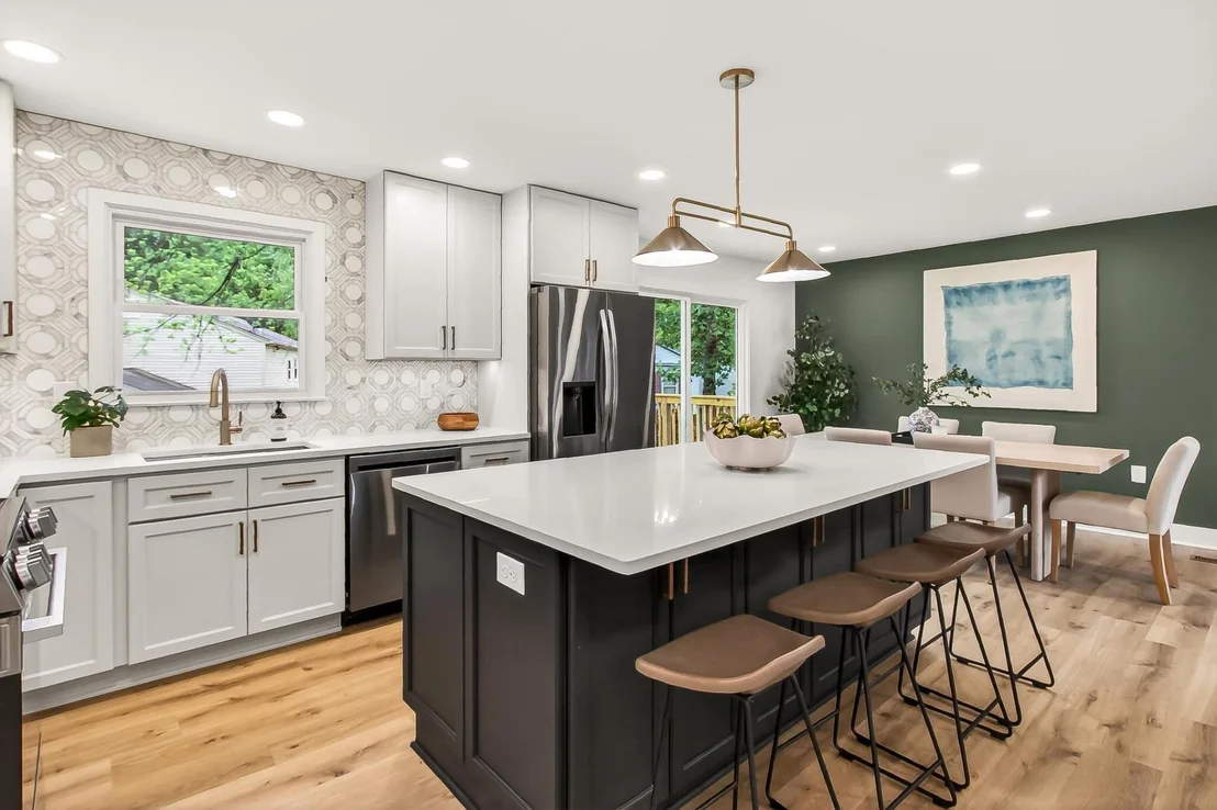 Photo of 7124 WHETSTONE ROAD
