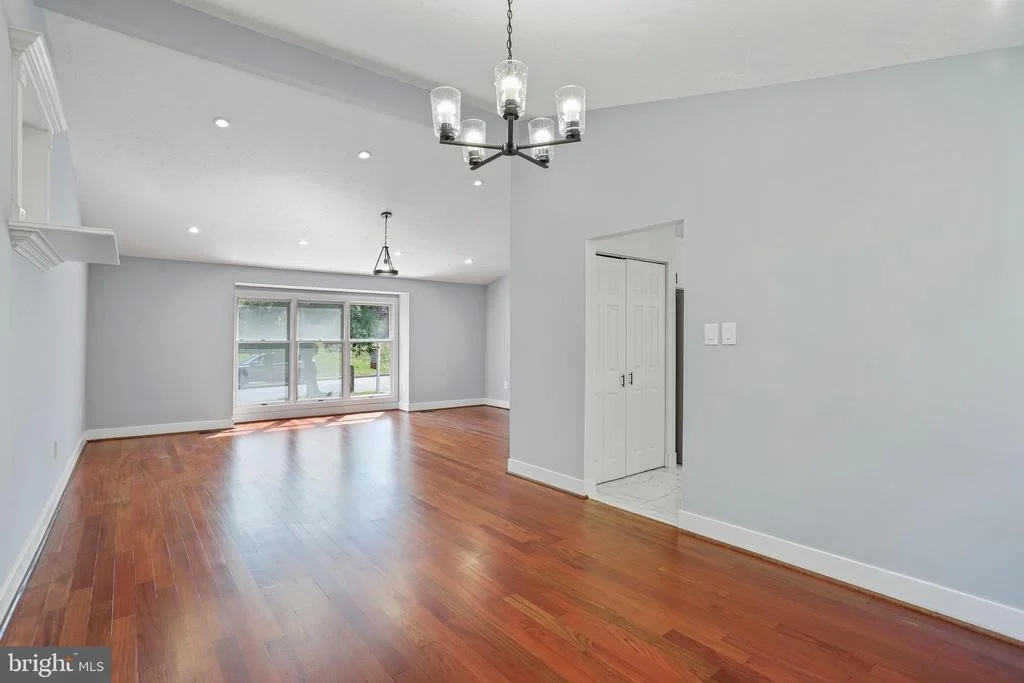 Photo of 3006 MEMORY LANE