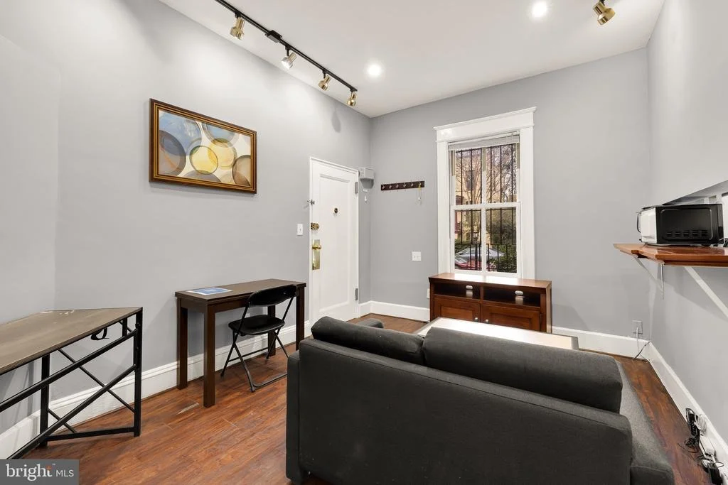Photo of 500 9TH STREET SE