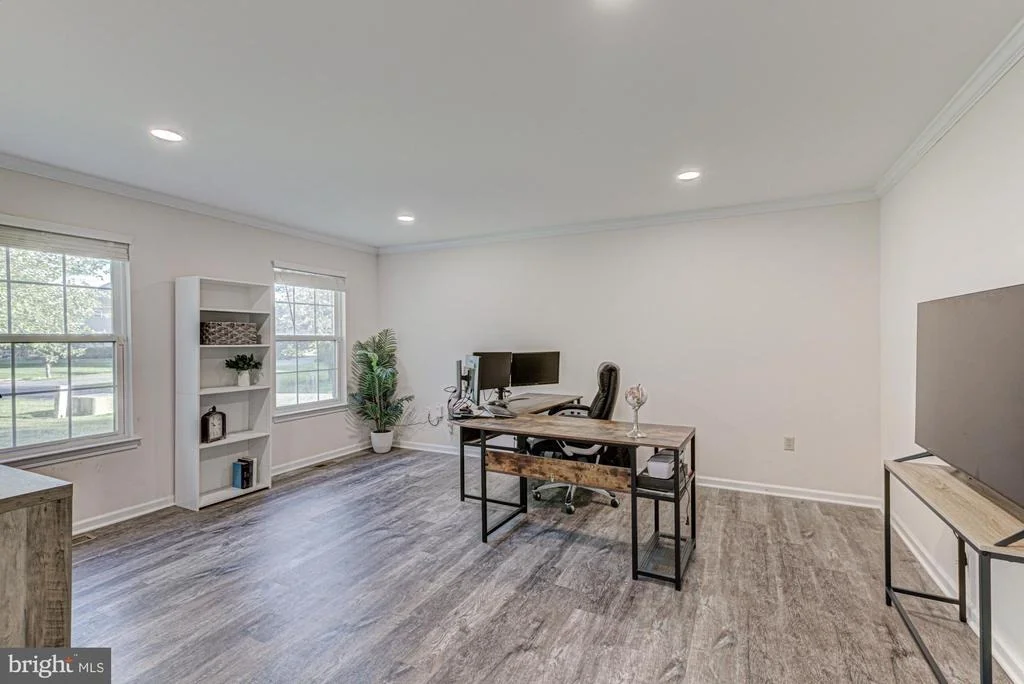 Photo of 218 SHEATS LANE