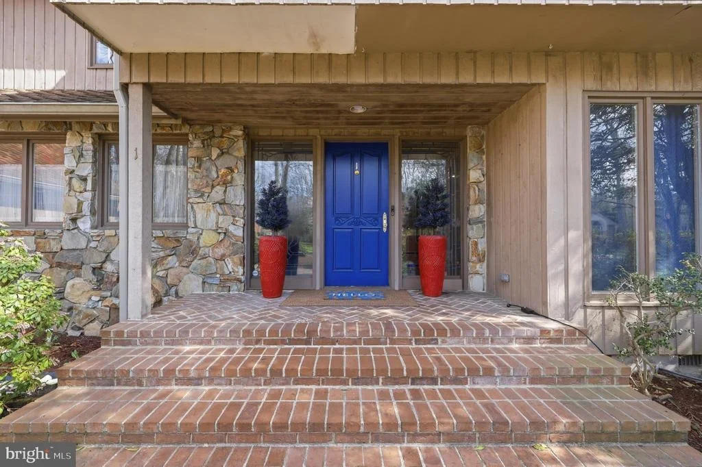 Photo of 1 WINDSOR DRIVE
