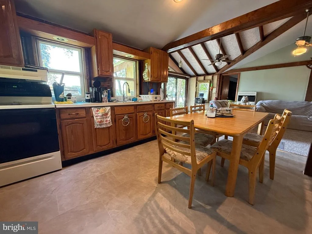 Photo of 47 BEECH ISLAND