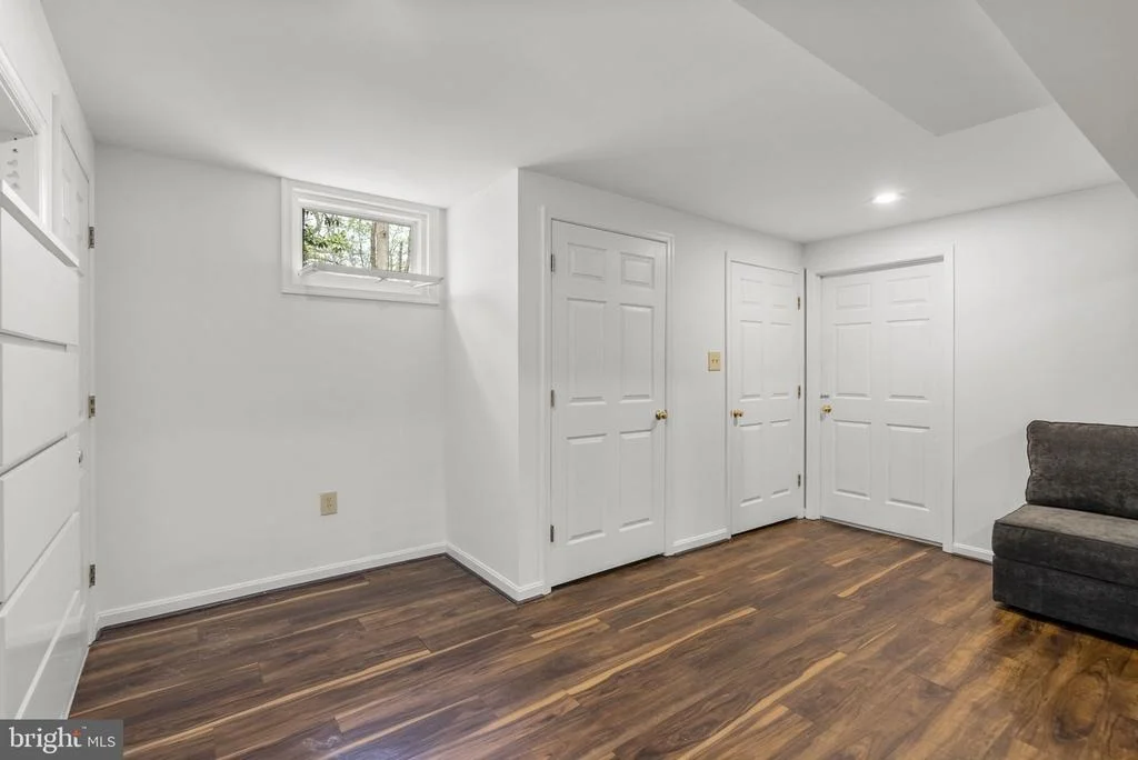 Photo of 1210 ASHTON ROAD