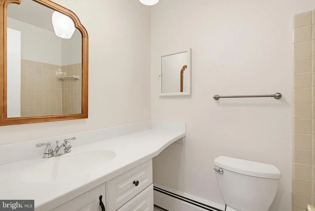 Photo of 504 WATERFORD ROAD