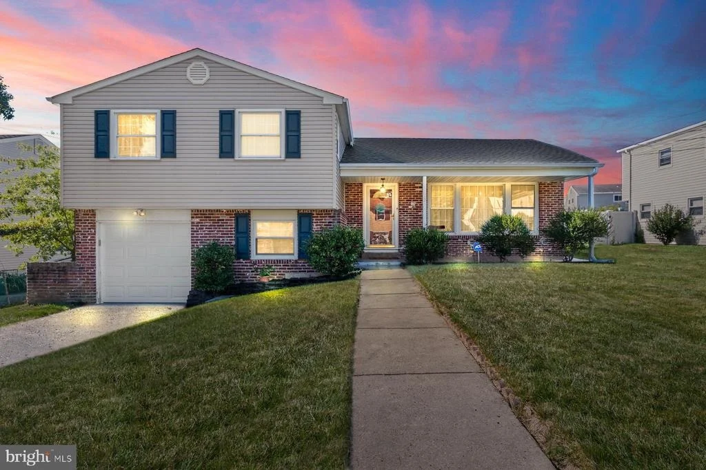Photo of 12 COLGATE DRIVE