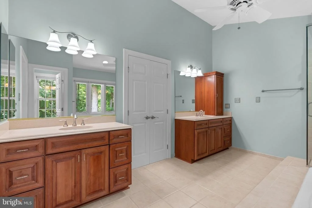 Photo of 17705 GLOBE THEATRE DRIVE