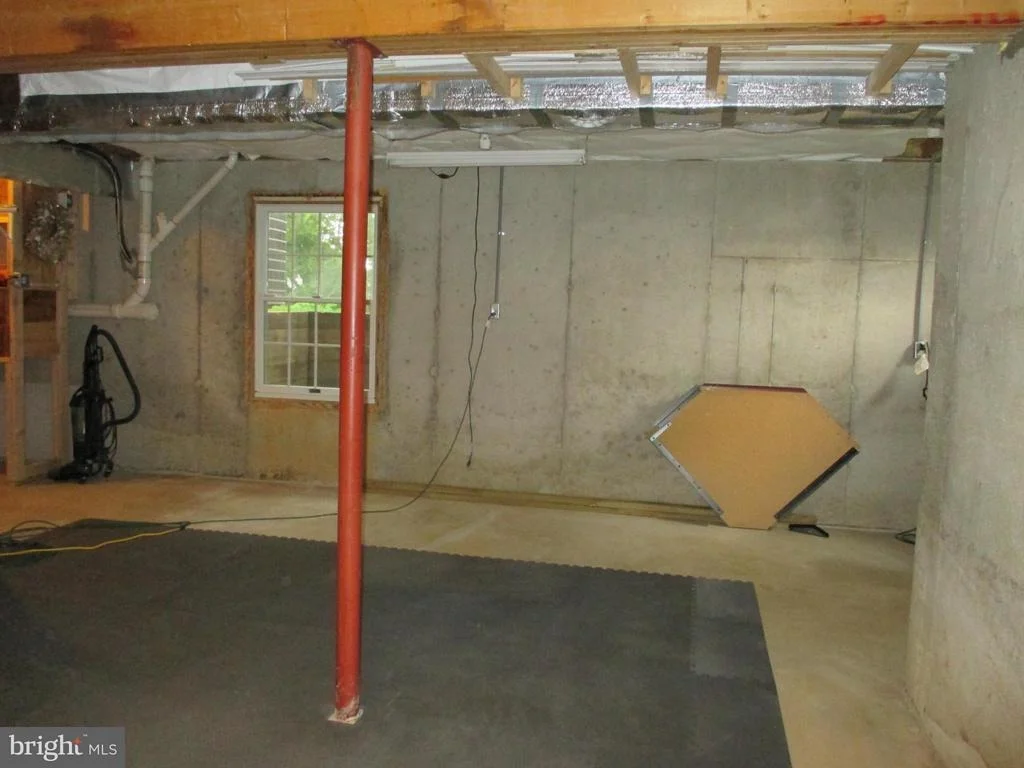 Photo of 425 NAVAHO DRIVE