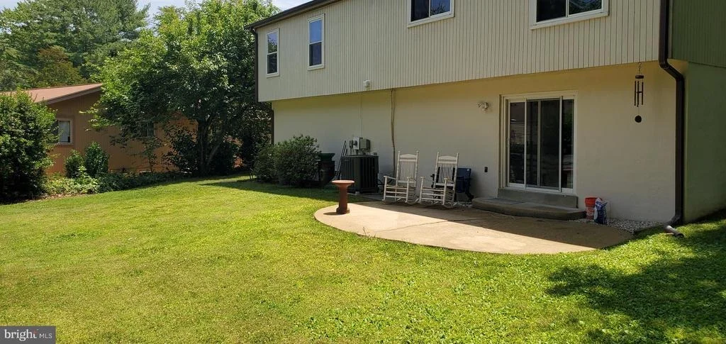 Photo of 16008 FAIRWAY DRIVE