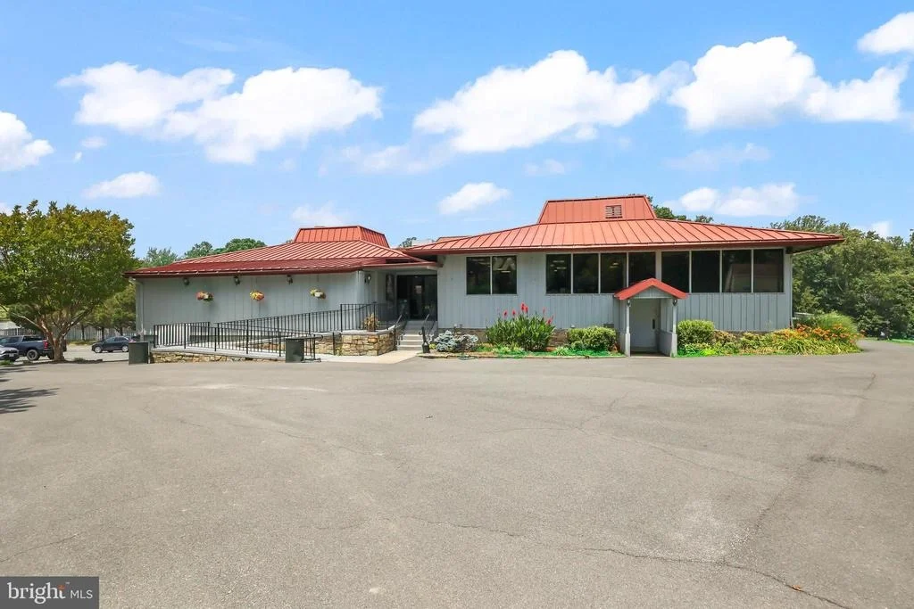 Photo of 16008 FAIRWAY DRIVE