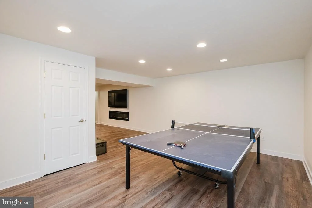 Photo of 2320 QUEENSBURY DRIVE