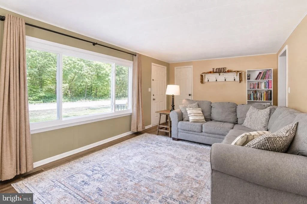 Photo of 15 WILLOW LANE