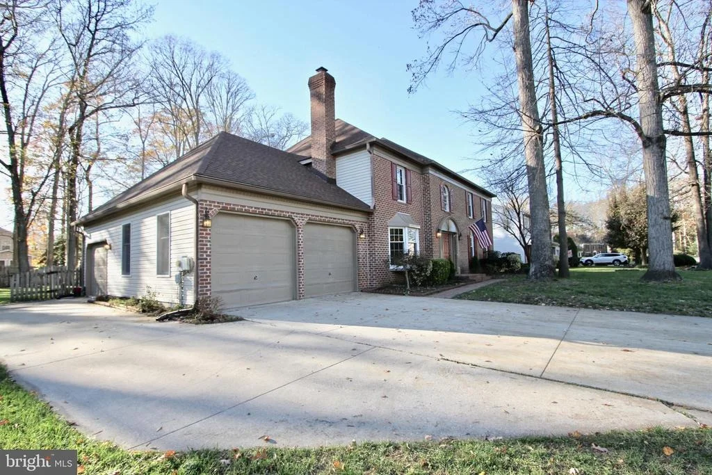 Photo of 156 BURNING TREE ROAD